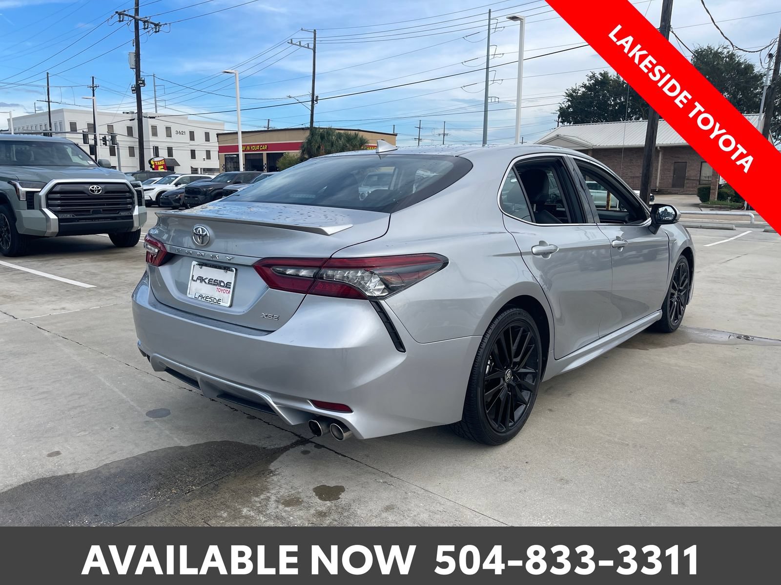 Used 2024 Toyota Camry XSE FWD image 5