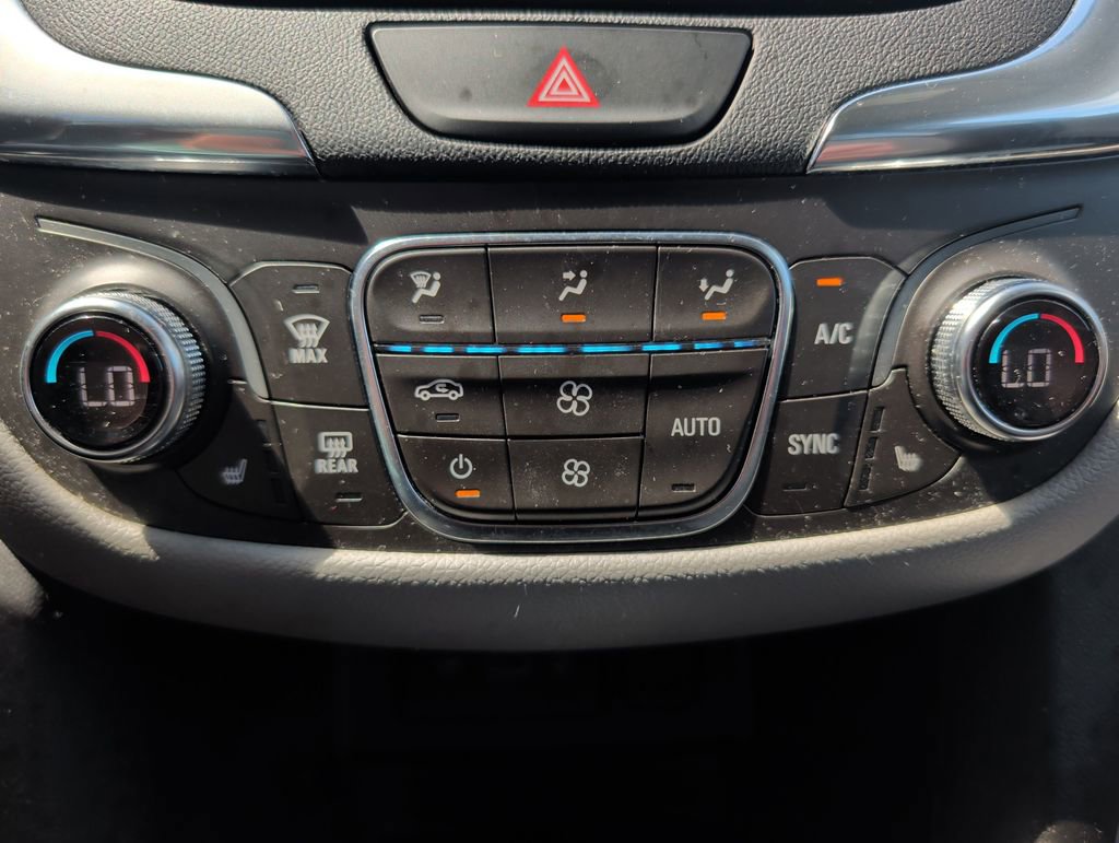 Used 2019 Chevrolet Equinox LT FWD image 15