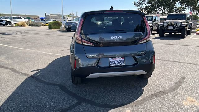 Used 2023 Kia Soul EX FWD image 4