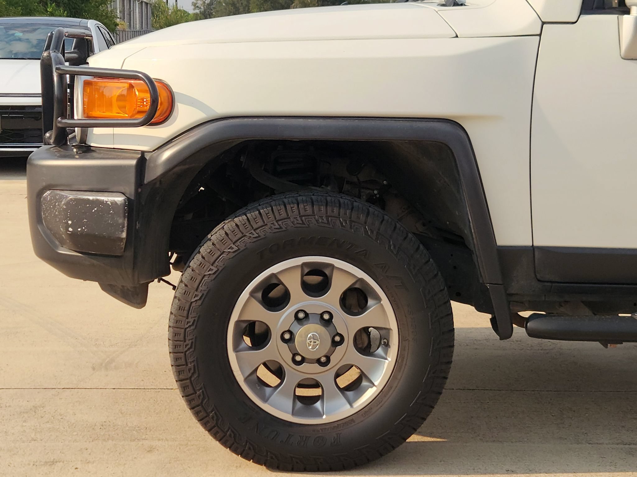 Used 2012 Toyota FJ Cruiser 4WD w/ Upgrade Pkg image 9