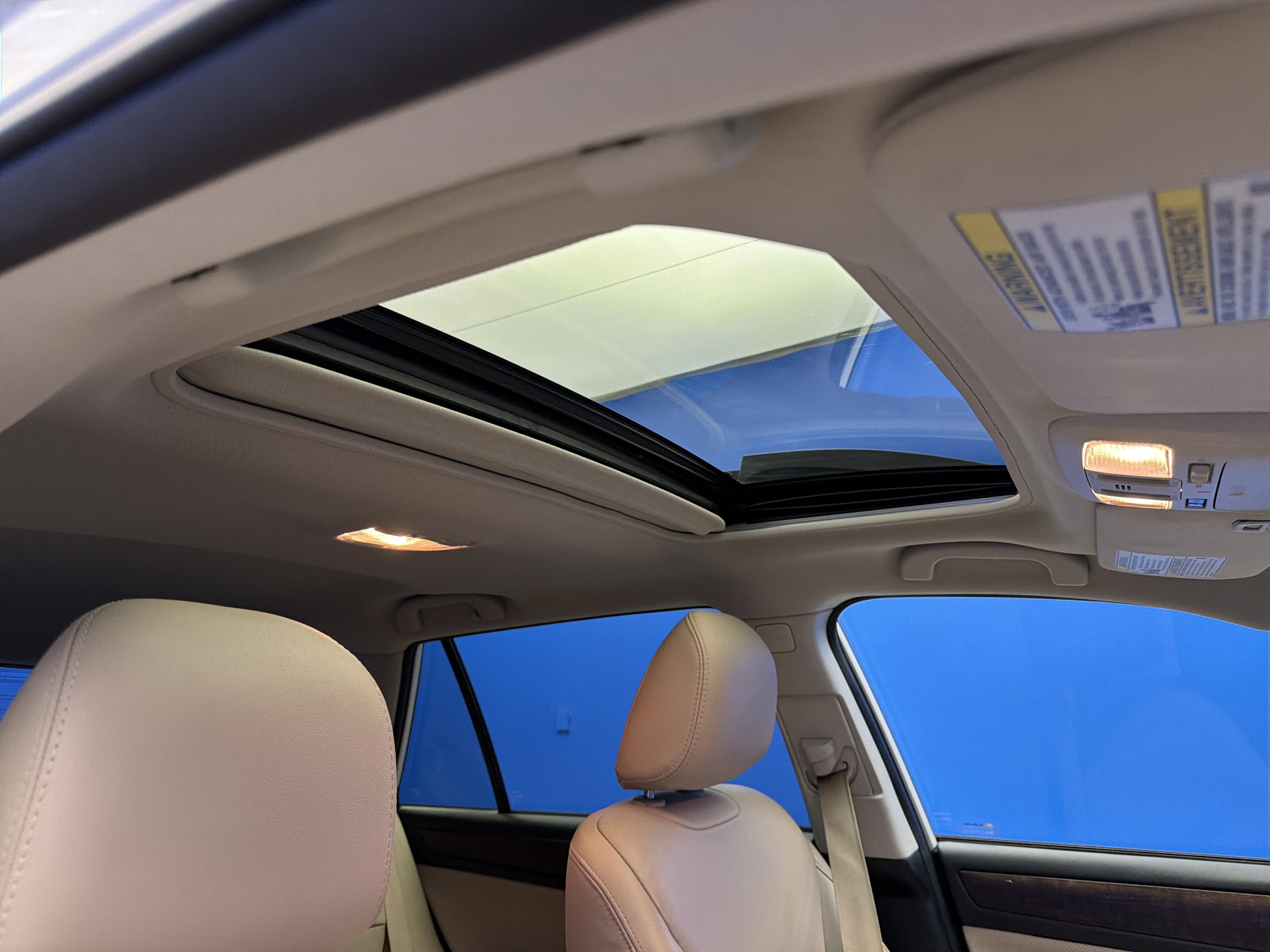 Used 2017 Subaru Outback 3.6R Limited image 26