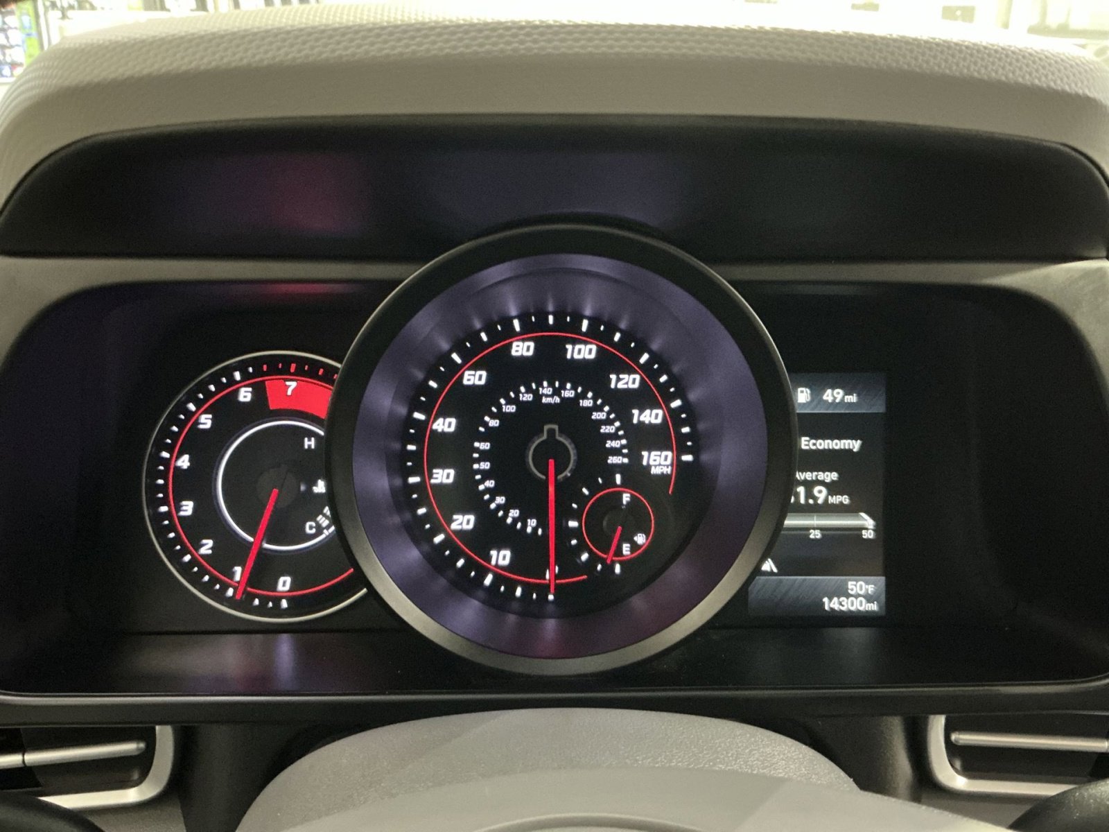 Used 2023 Hyundai Elantra SEL image 25