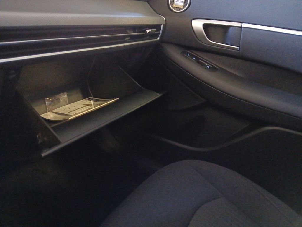 New 2026 Hyundai Sonata Blue FWD image 23