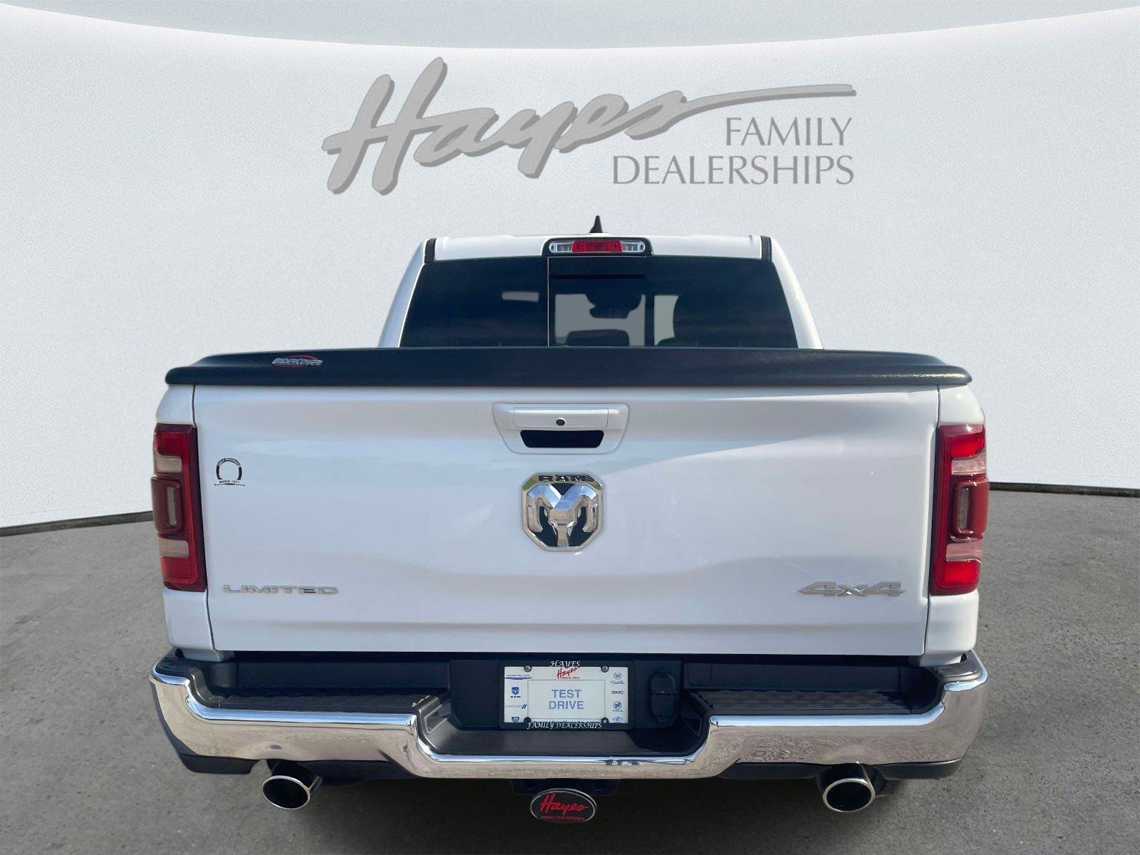 Used 2024 RAM 1500 Limited AWD/4WD image 4