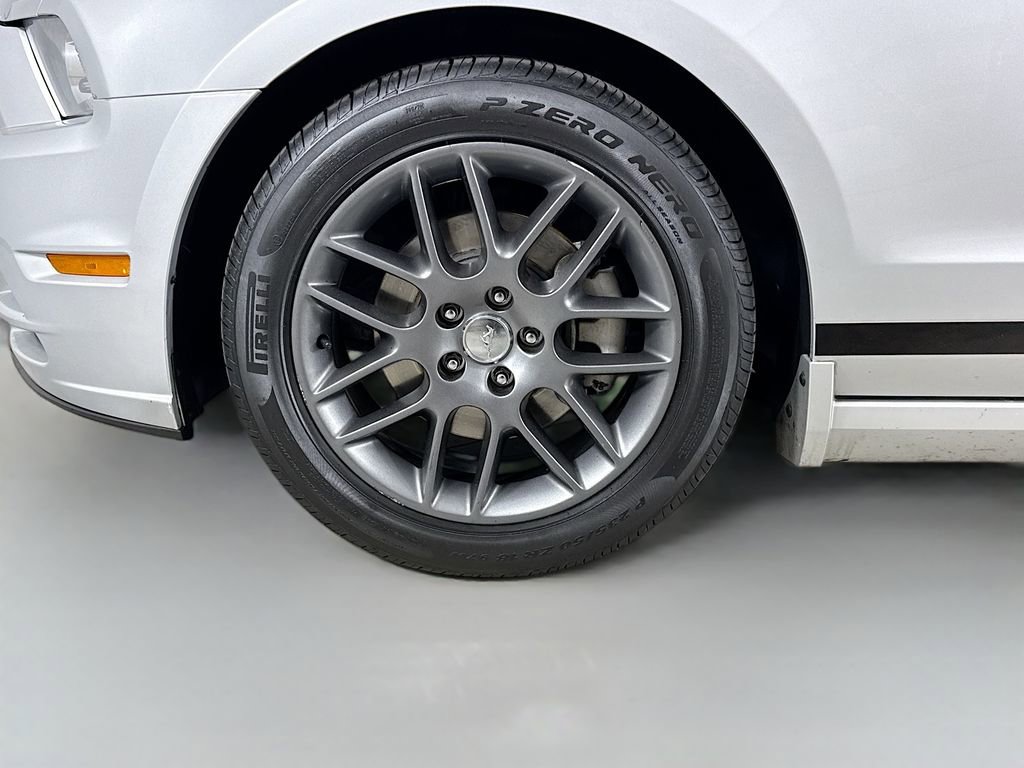 Used 2014 Ford Mustang Premium w/ Electronics Package image 32