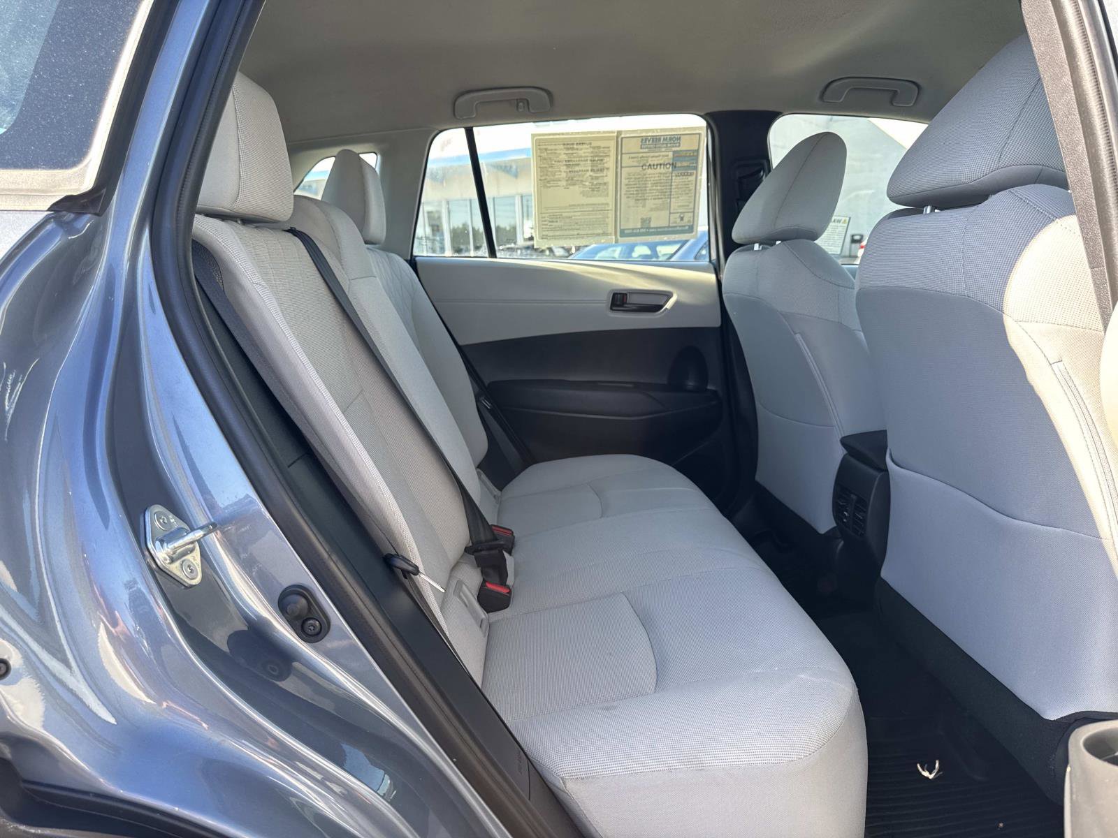 Used 2022 Toyota Corolla Cross L image 28