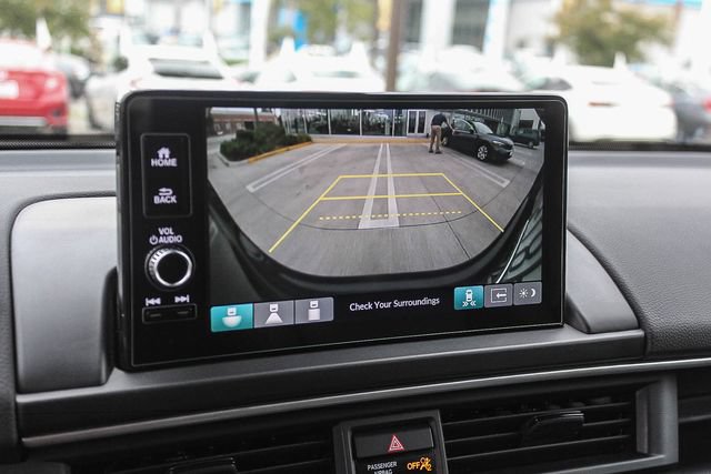 Used 2025 Honda Pilot EX-L image 33