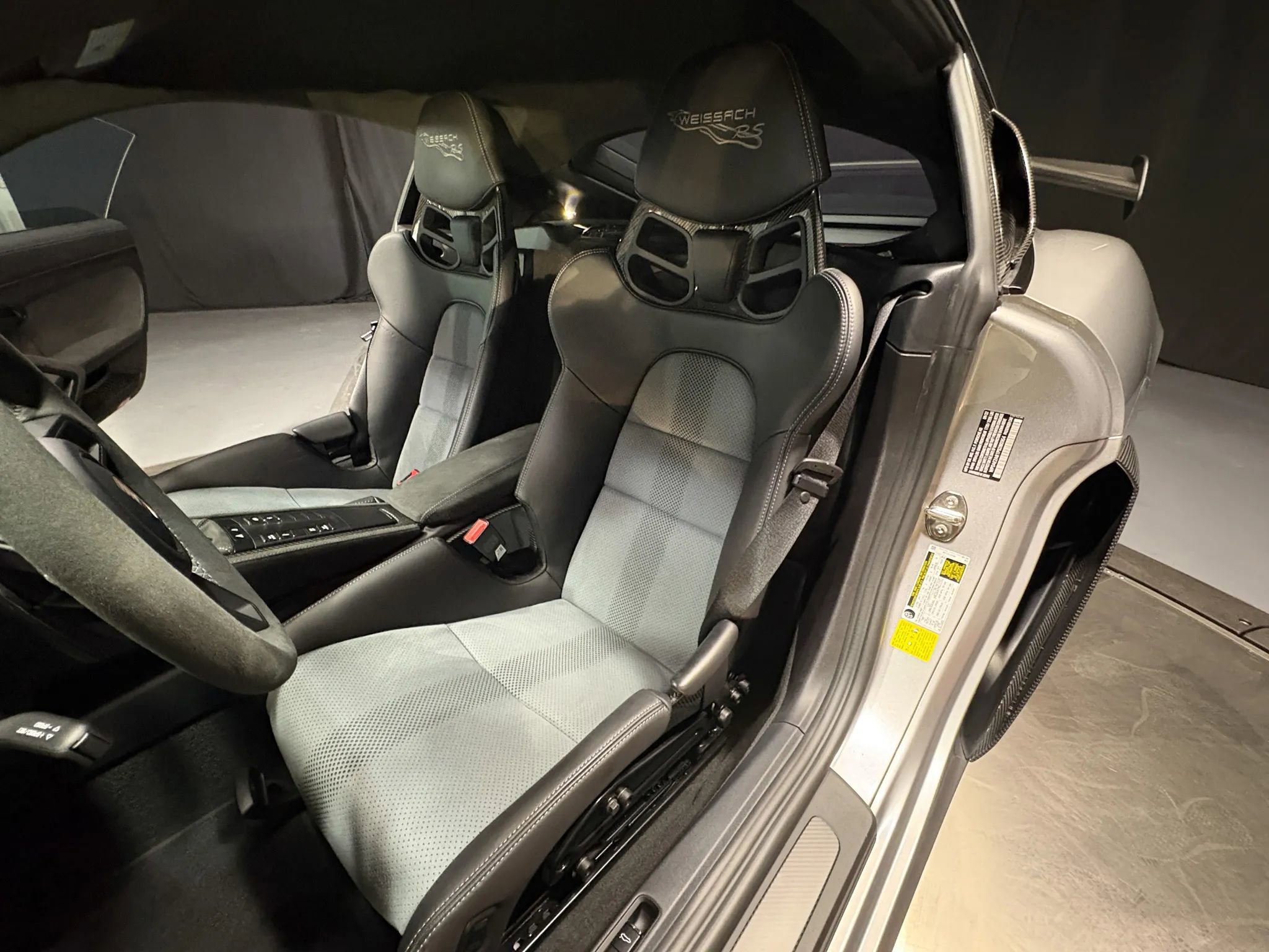 Used 2023 Porsche 718 Cayman GT4 RS RWD image 14