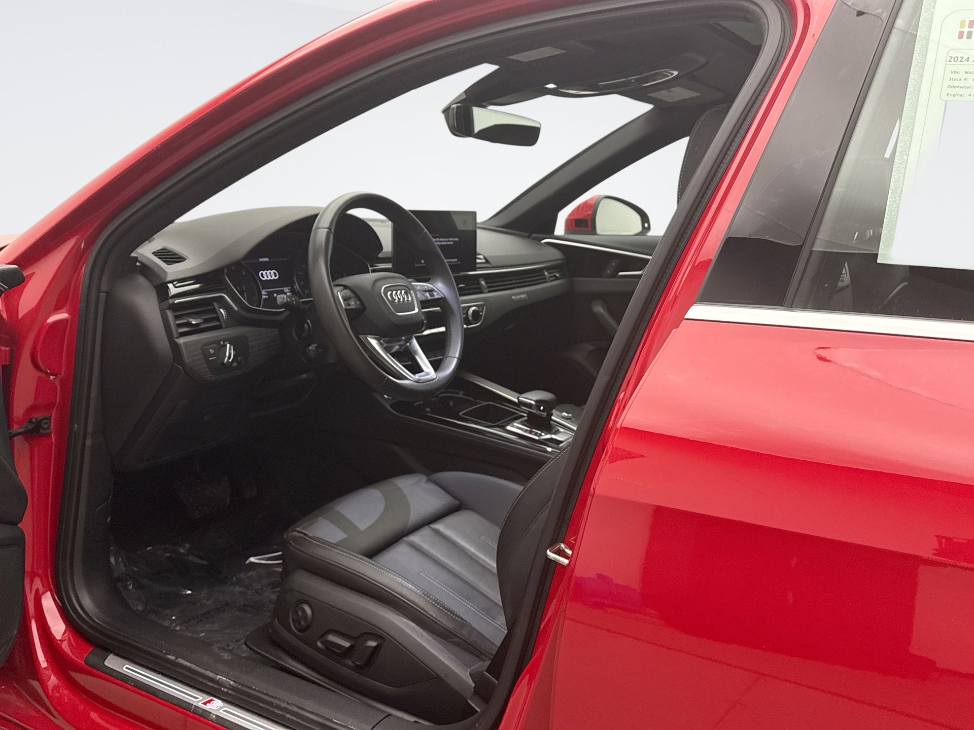 Used 2024 Audi A4 2.0T Premium image 10