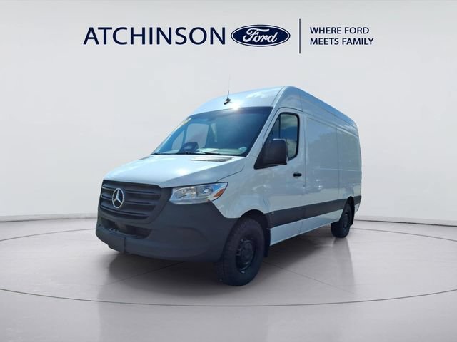 Used 2025 Mercedes-Benz Sprinter 2500 image 1