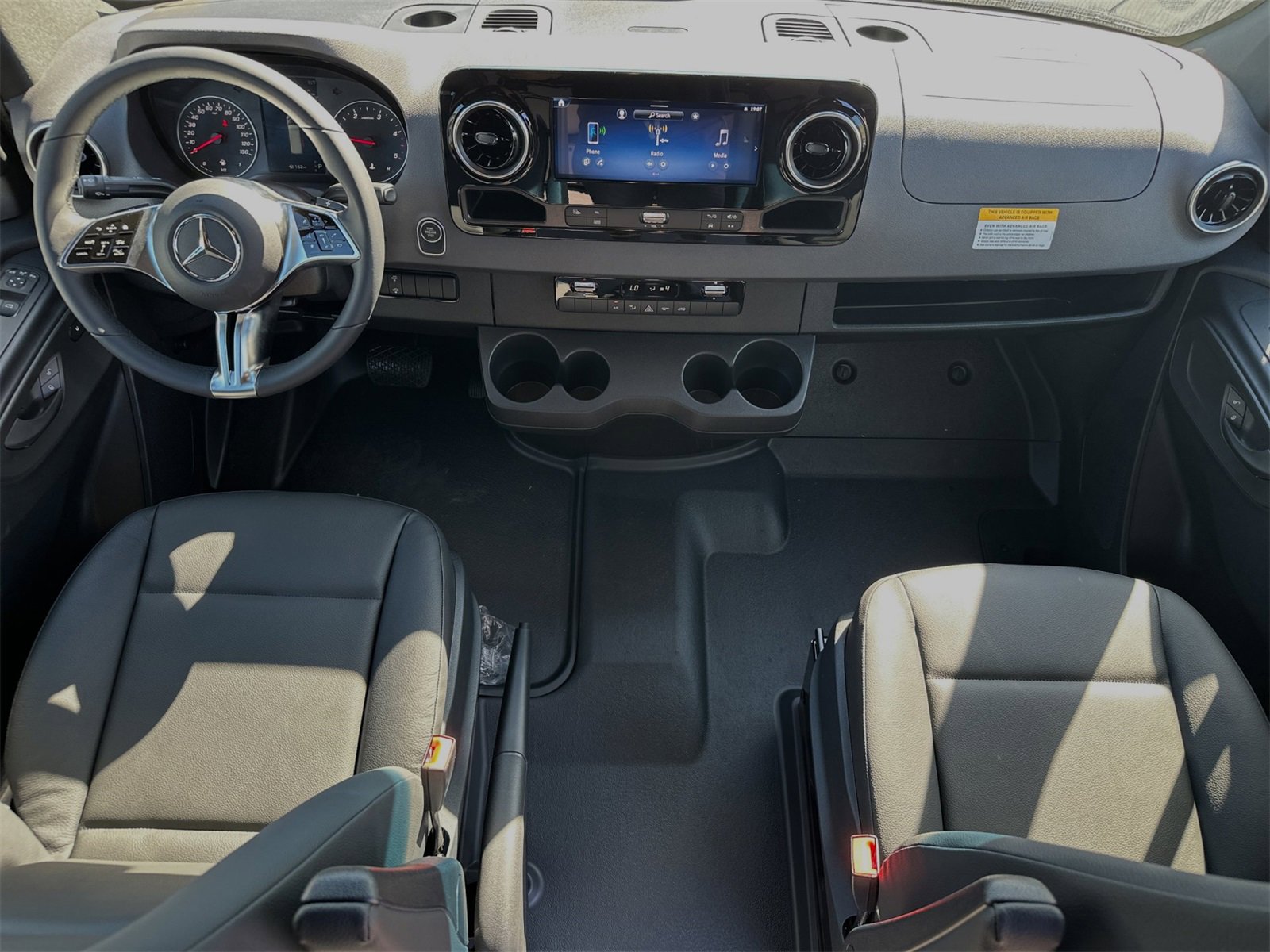 New 2025 Mercedes-Benz Sprinter 2500 image 13