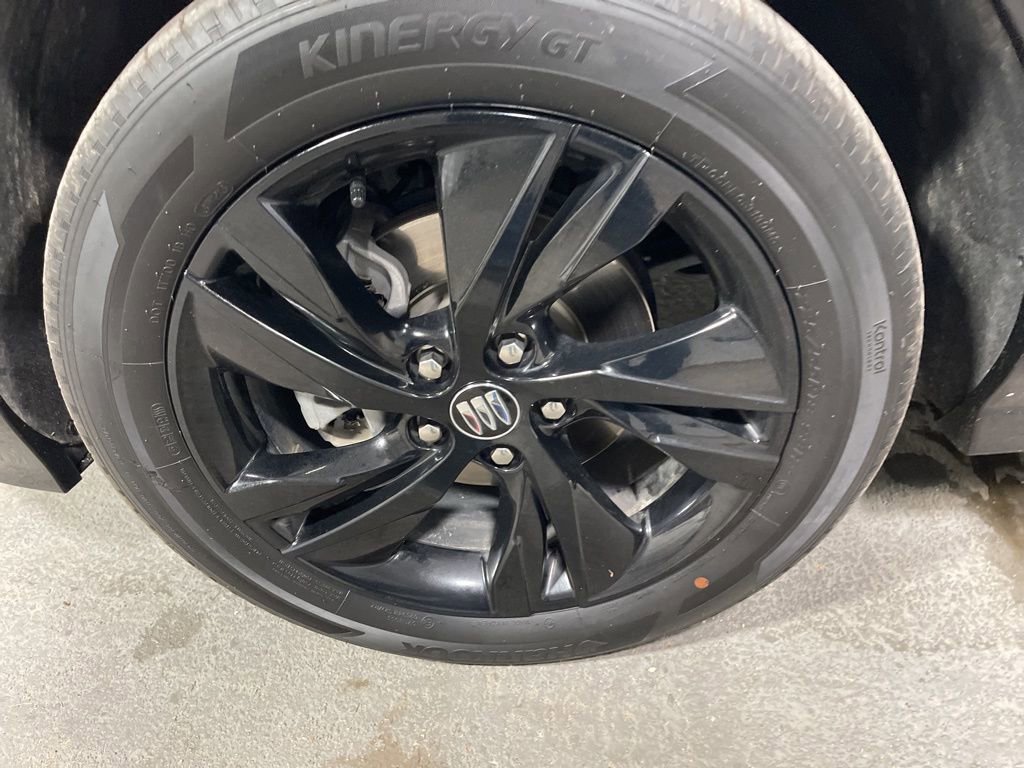 Used 2024 Buick Encore GX Sport Touring w/ Comfort Package image 39