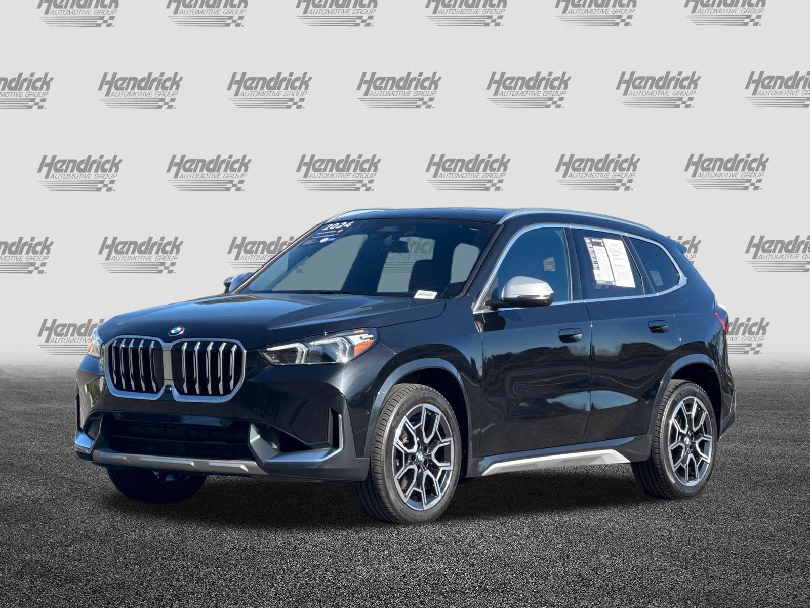Certified 2024 BMW X1 xDrive28i w/ Premium Package image 9
