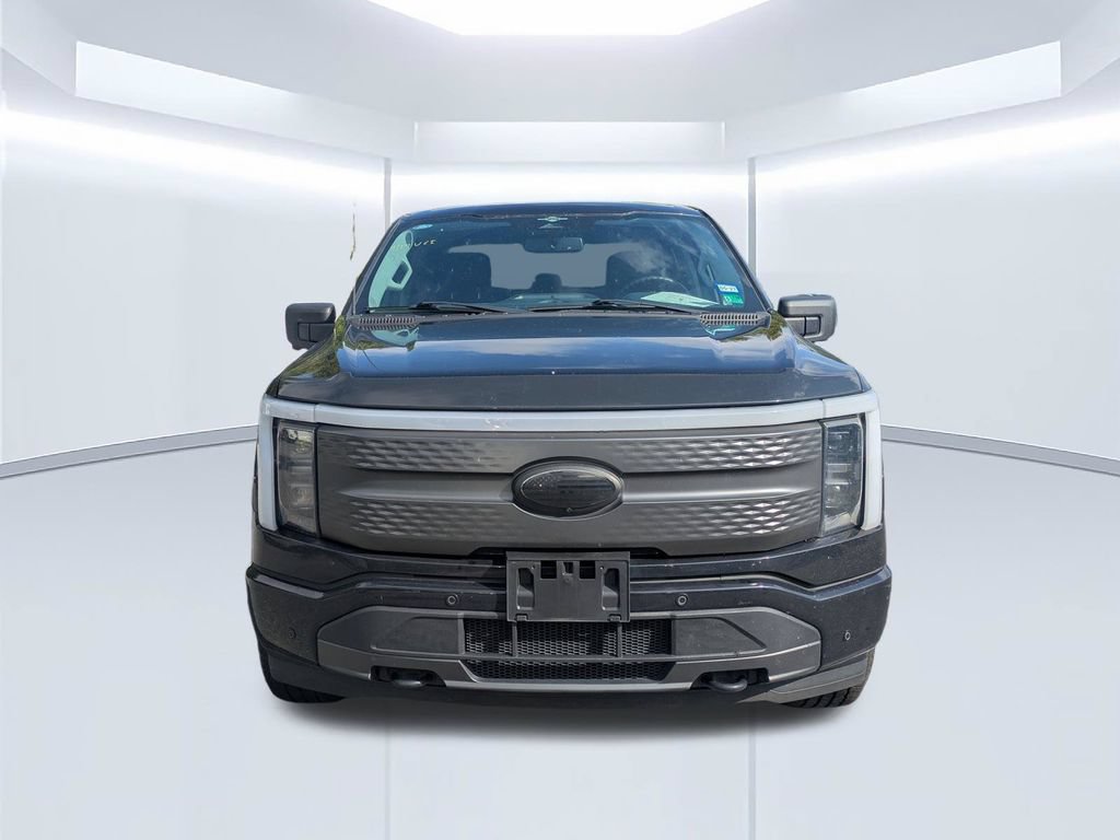 Used 2023 Ford F150 Lightning XLT AWD/4WD image 9