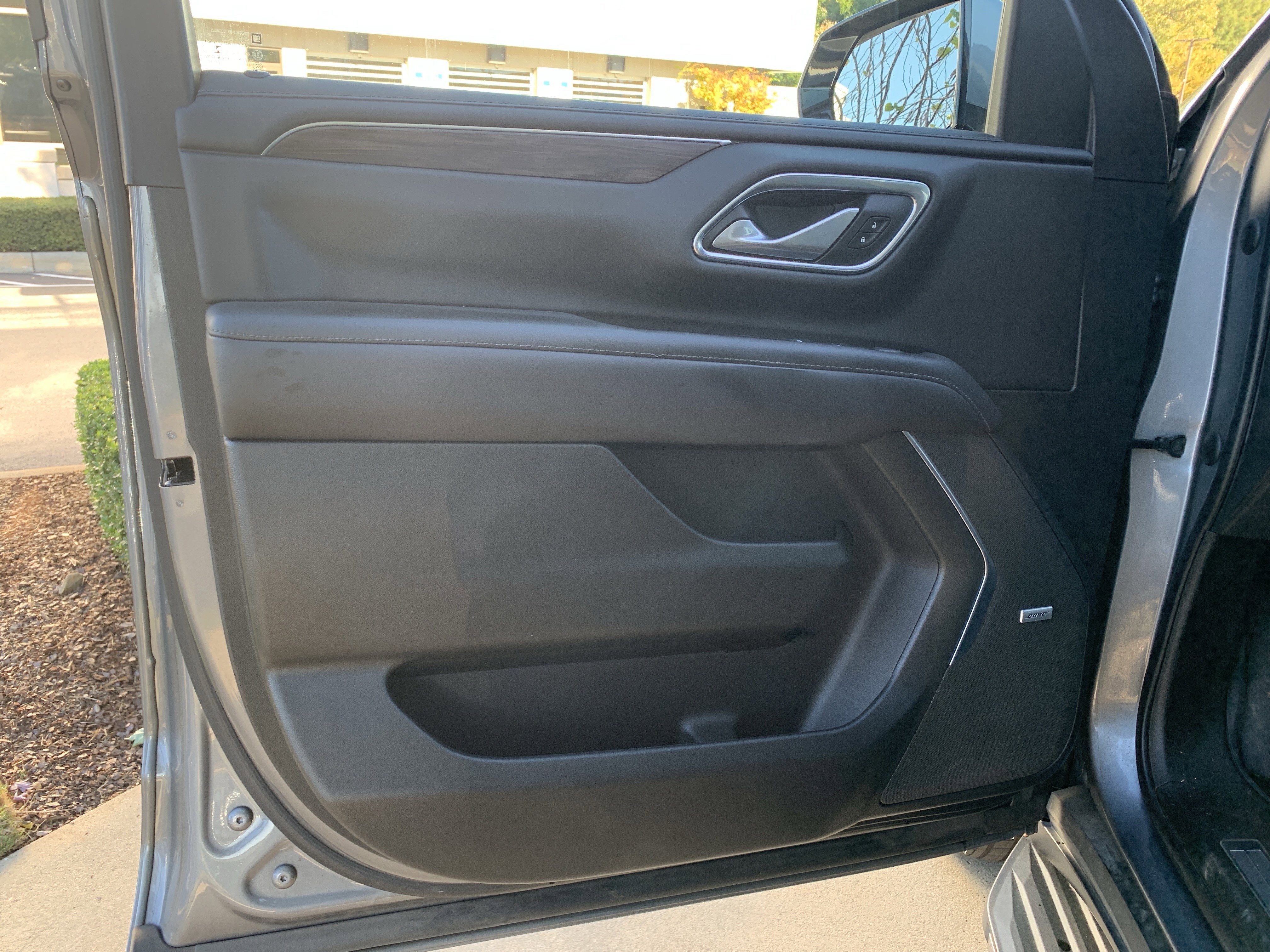 Used 2022 Chevrolet Tahoe LT image 14