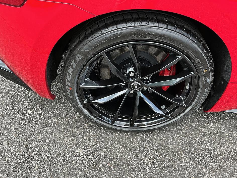 Certified 2025 Nissan Z Performance w/ Floor Mat Package RWD image 22