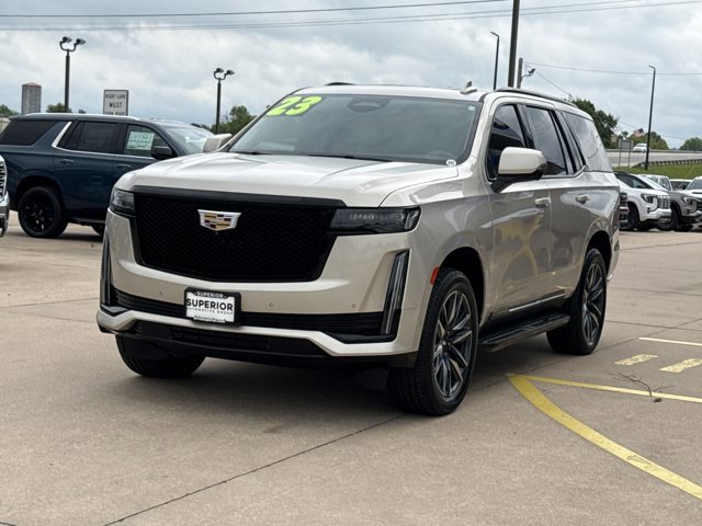 Used 2023 Cadillac Escalade Sport Platinum AWD/4WD image 16