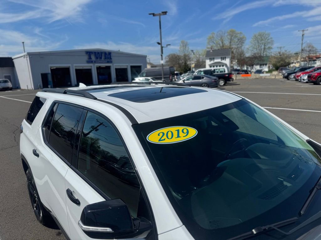 Used 2019 Chevrolet Traverse Premier w/ Redline Edition image 14