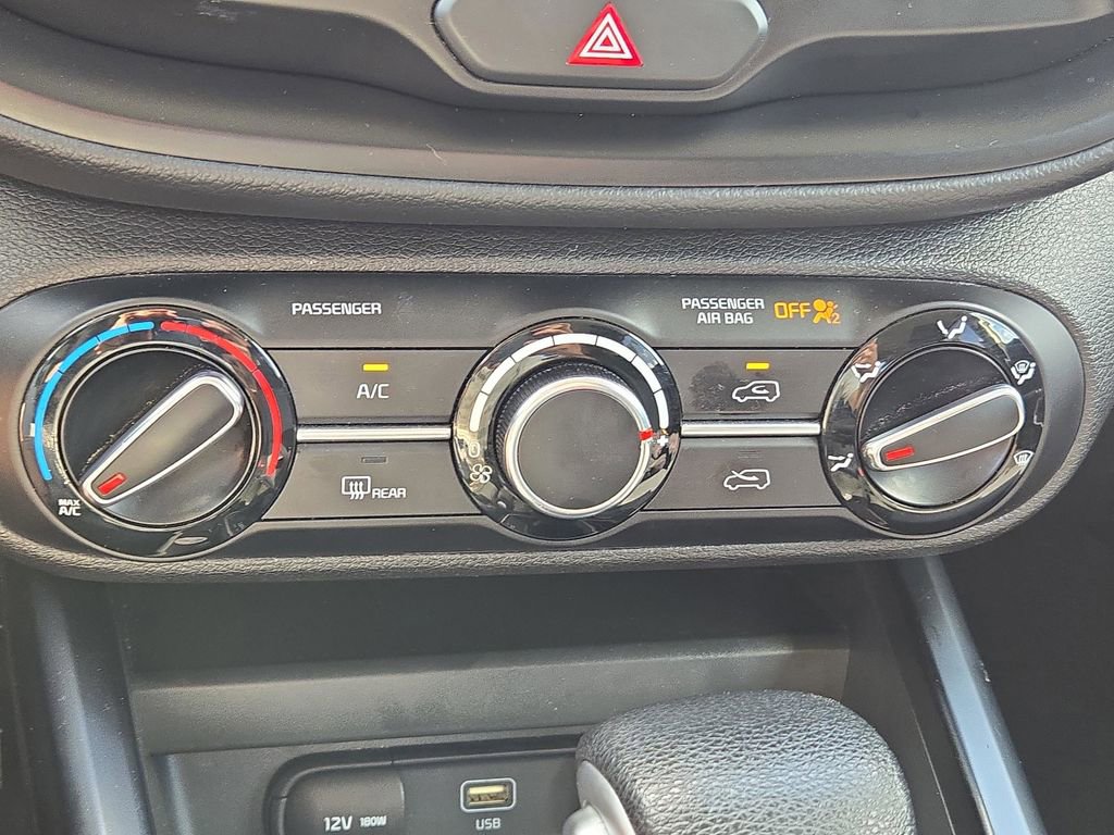 Certified 2023 Kia Soul LX image 24