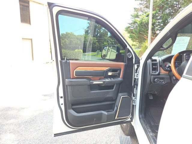 Used 2021 RAM 3500 Limited AWD/4WD image 12