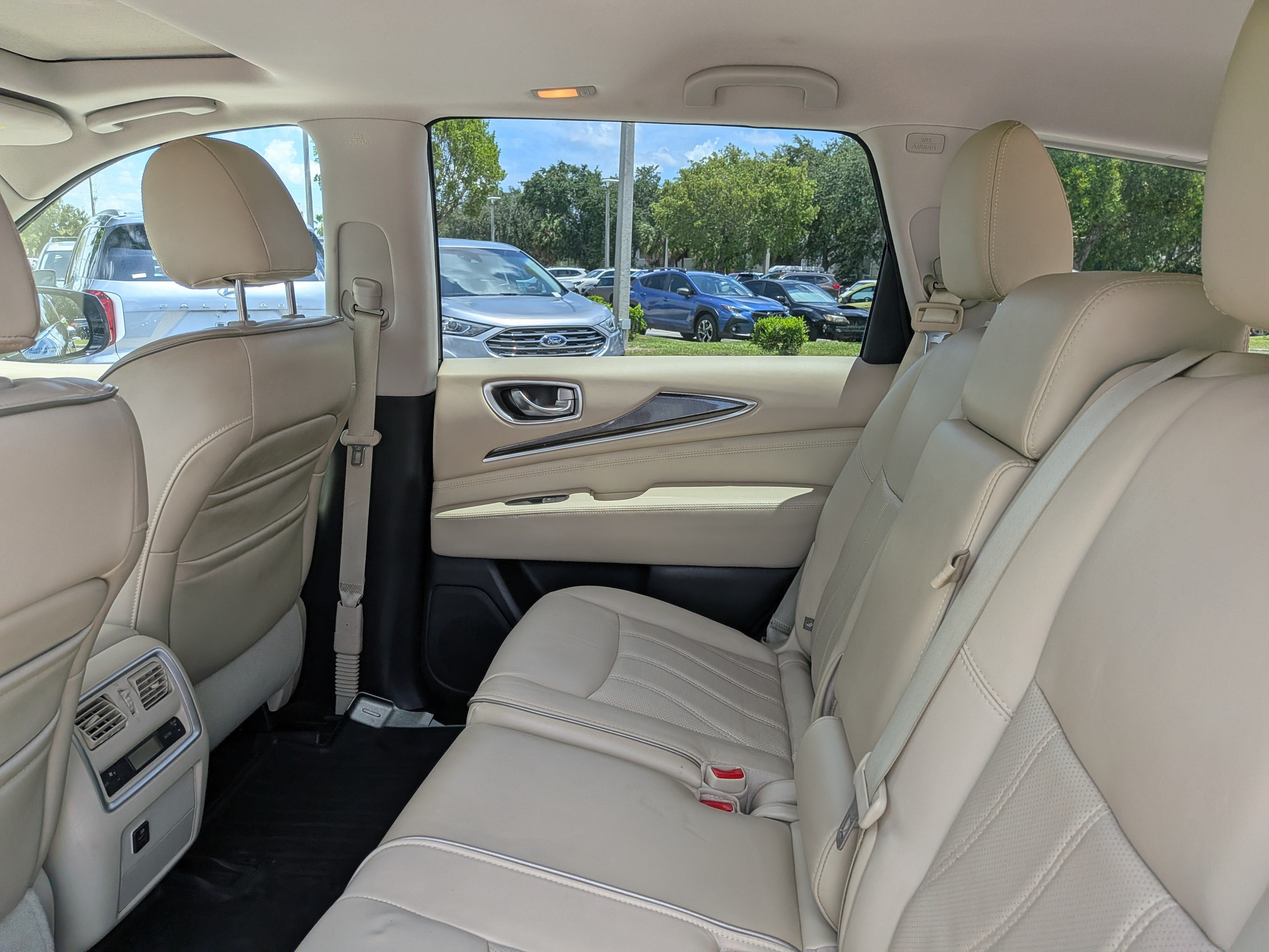 Used 2017 INFINITI QX60 FWD image 15
