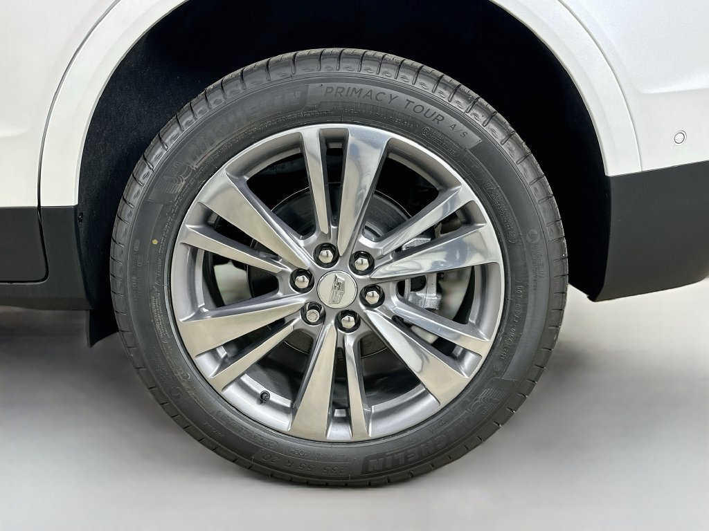 New 2026 Cadillac XT5 Premium Luxury w/ LPO, Floor Liner Package AWD/4WD image 39