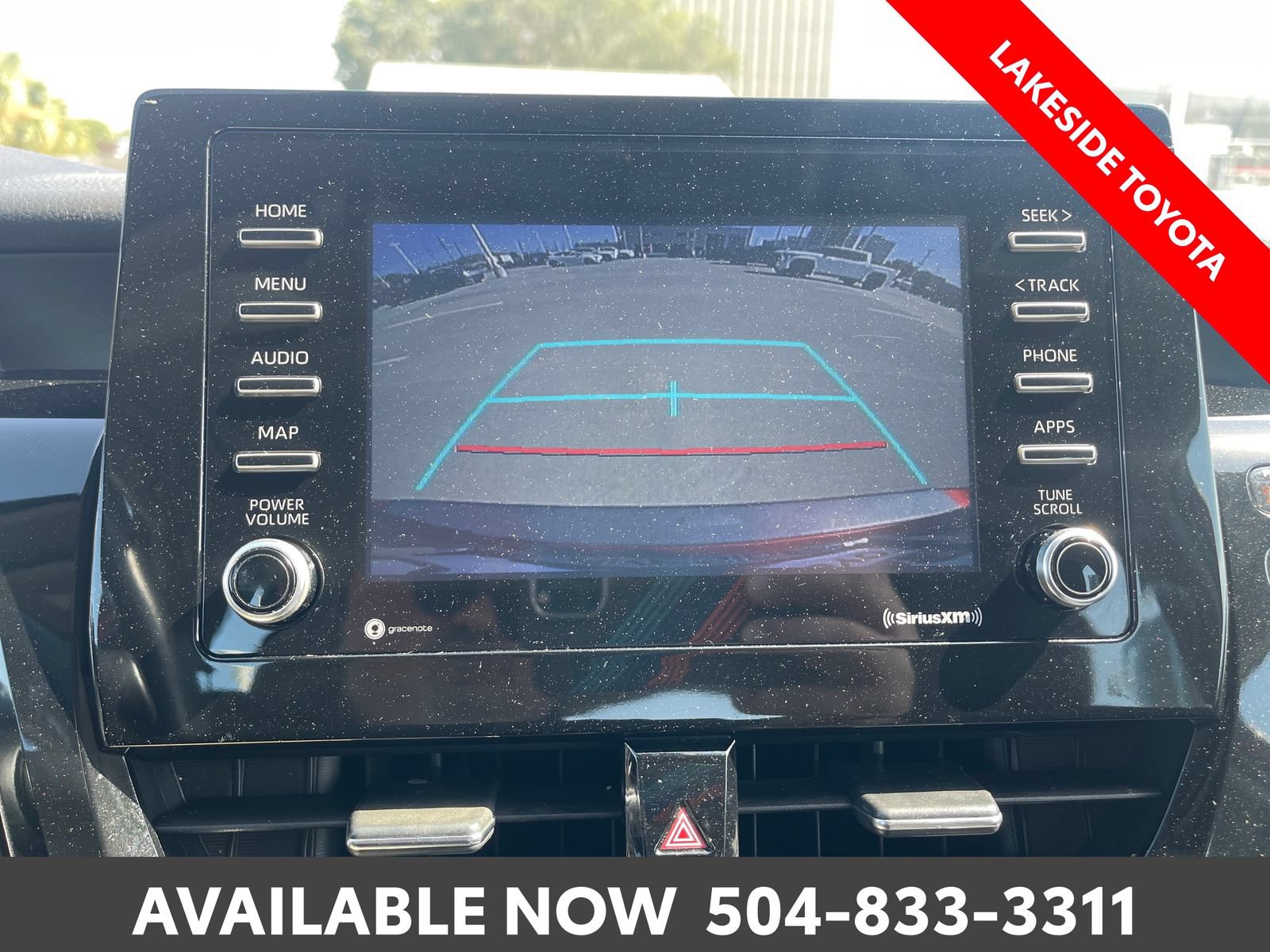 Used 2022 Toyota Camry SE FWD image 32