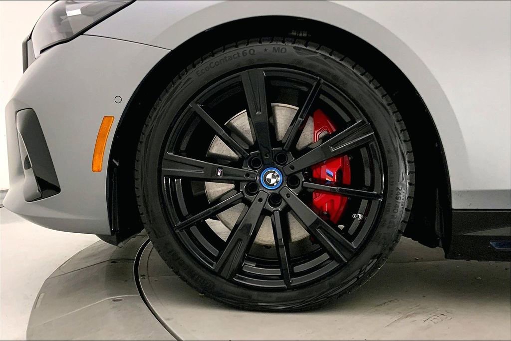 Certified 2024 BMW i5 M60 w/ Executive Package AWD/4WD image 8