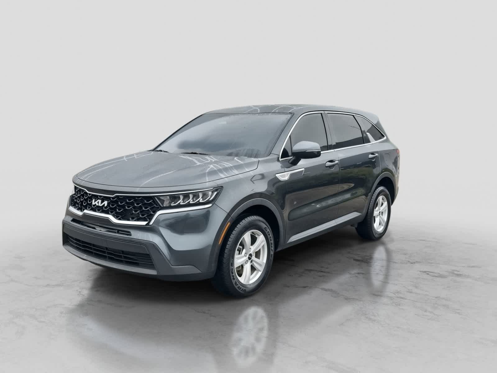Used 2023 Kia Sorento LX AWD/4WD image 4