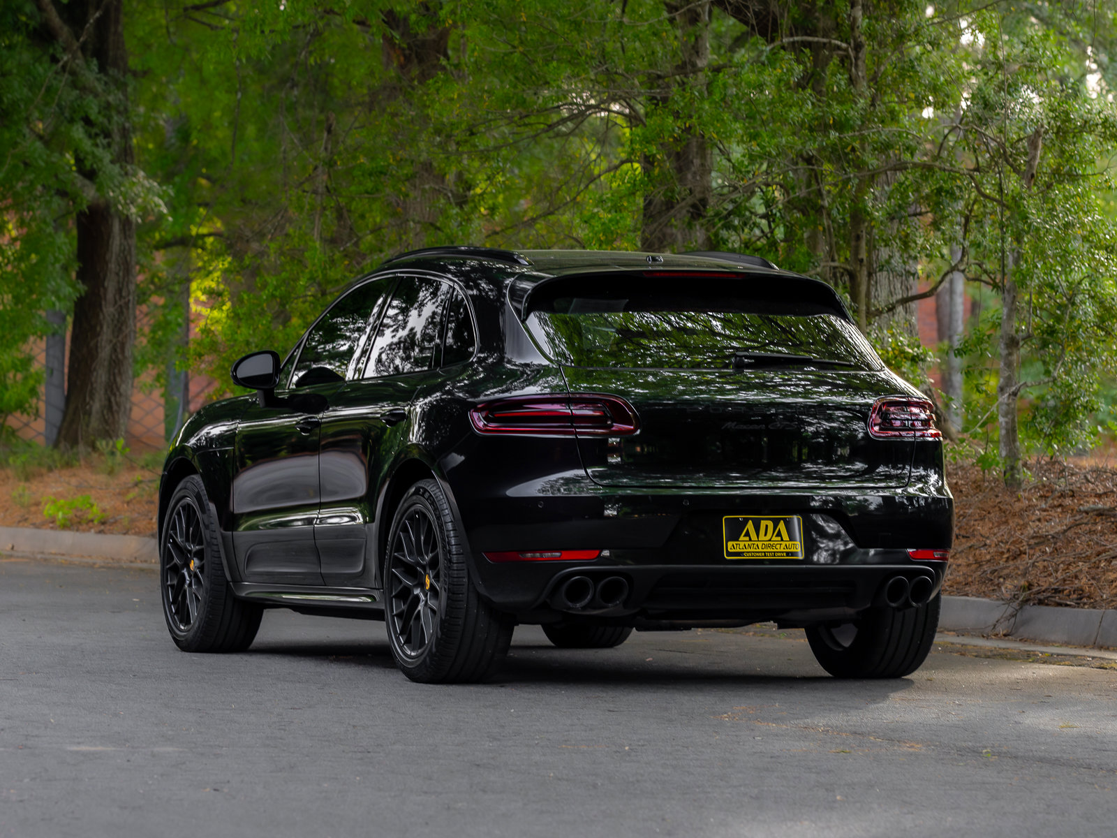 Used 2017 Porsche Macan GTS AWD/4WD image 47