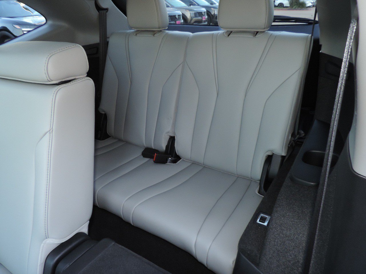 Used 2024 Acura MDX w/ Technology Package AWD/4WD image 23
