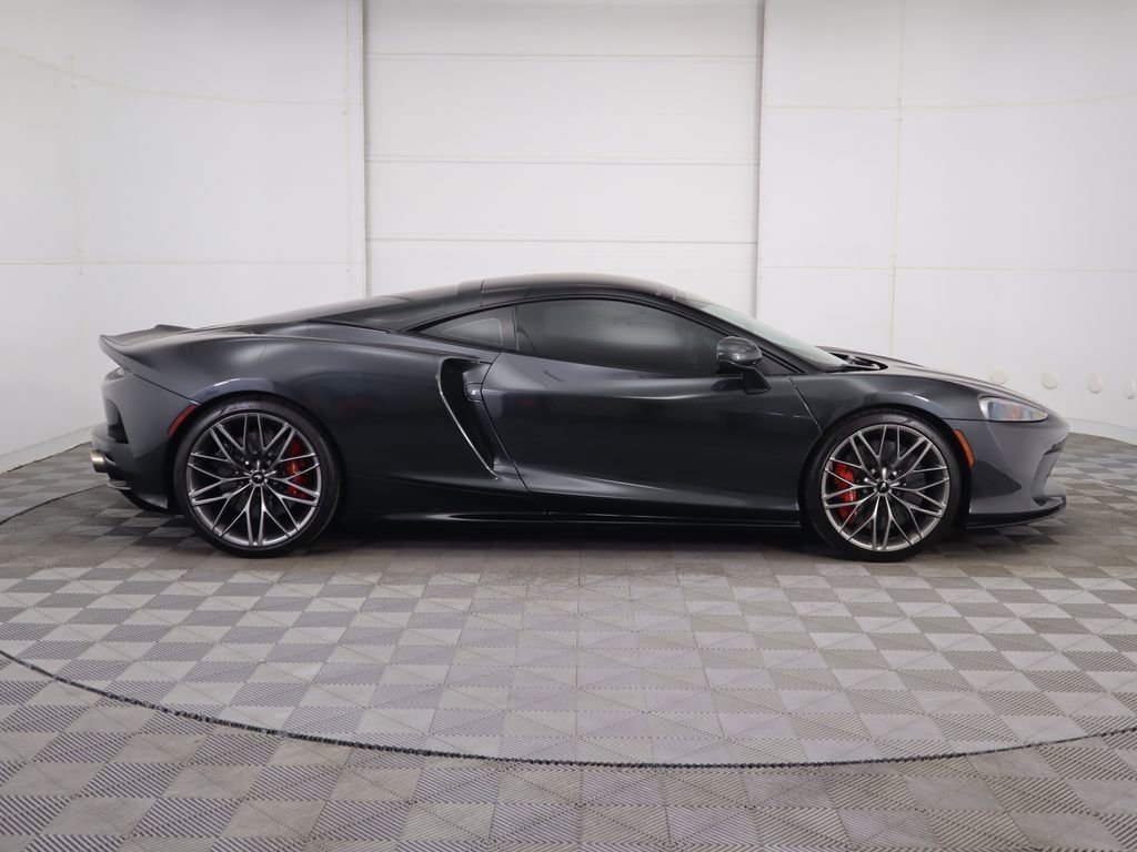 Used 2023 McLaren GT image 4
