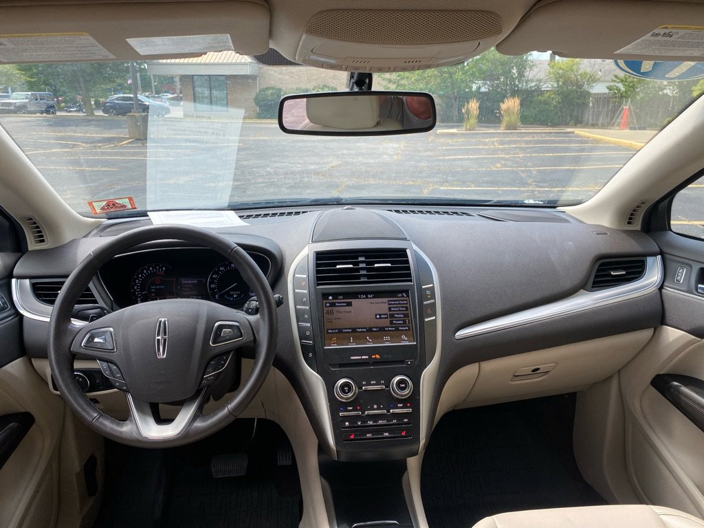 Used 2019 Lincoln MKC Premiere image 16