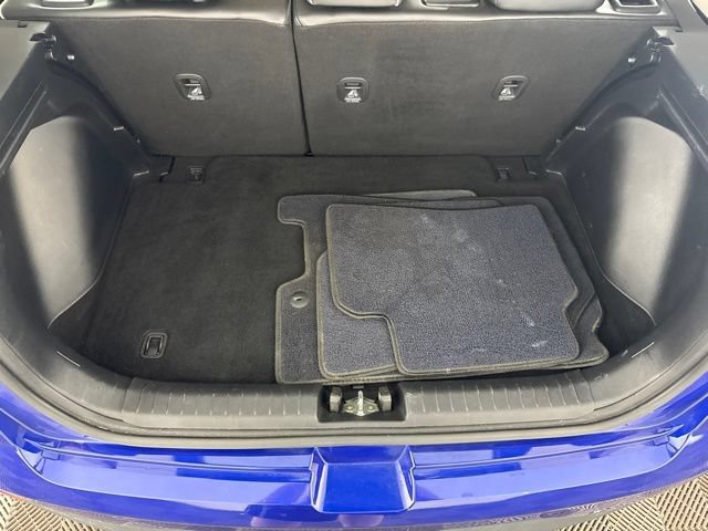 Used 2022 Hyundai Venue Limited FWD image 25