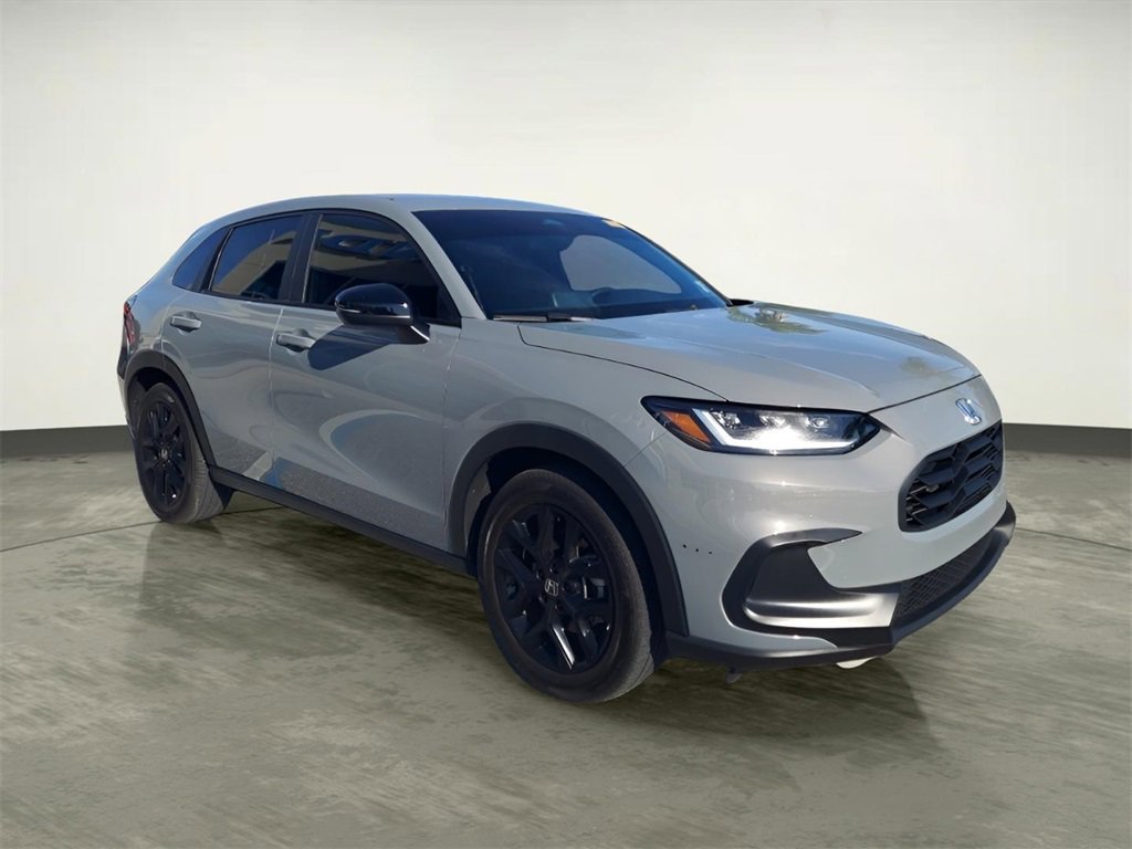 Used 2023 Honda HR-V Sport image 7