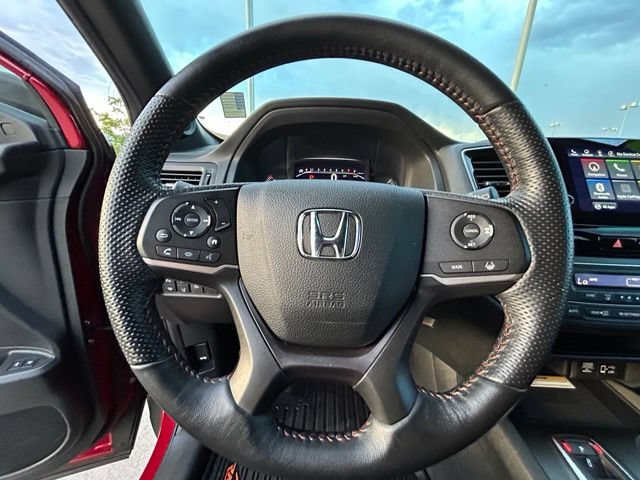 Used 2023 Honda Passport TrailSport image 12