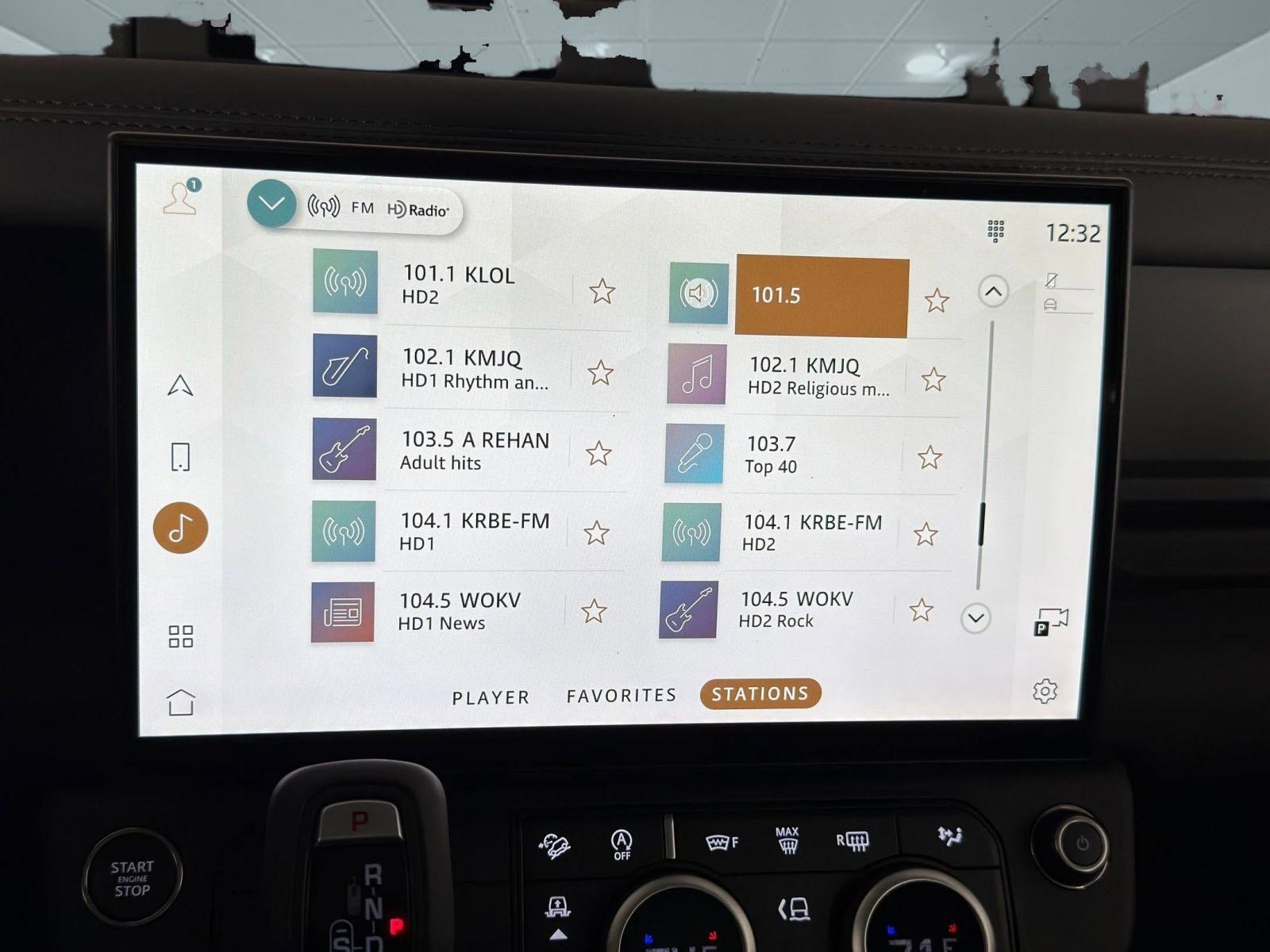 Used 2026 Land Rover Defender 110 S image 24