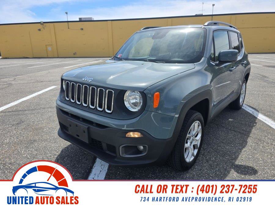 Used 2018 Jeep Renegade Latitude w/ Cold Weather Group AWD/4WD image 1
