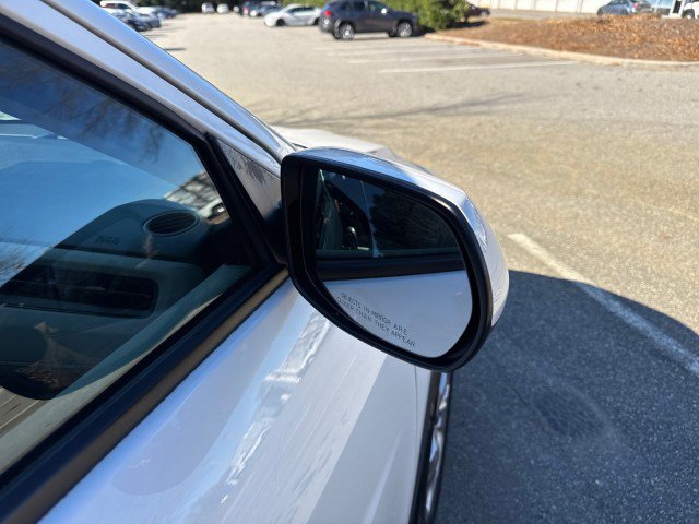 Used 2018 Honda HR-V LX image 16