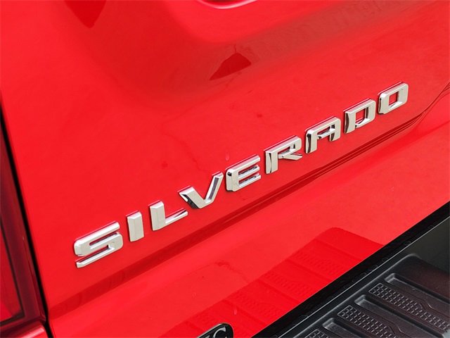 Used 2026 Chevrolet Silverado 1500 ZR2 AWD/4WD image 9
