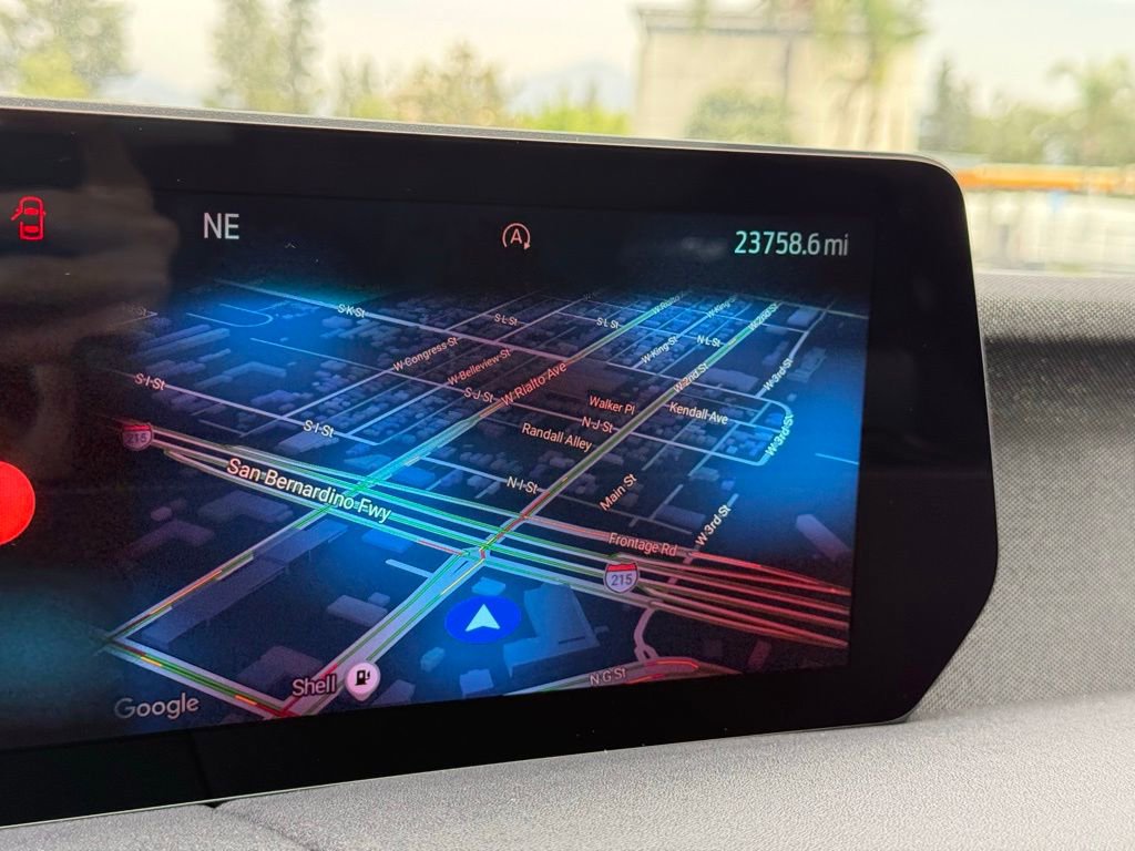 Certified 2025 Ford Expedition Platinum image 16