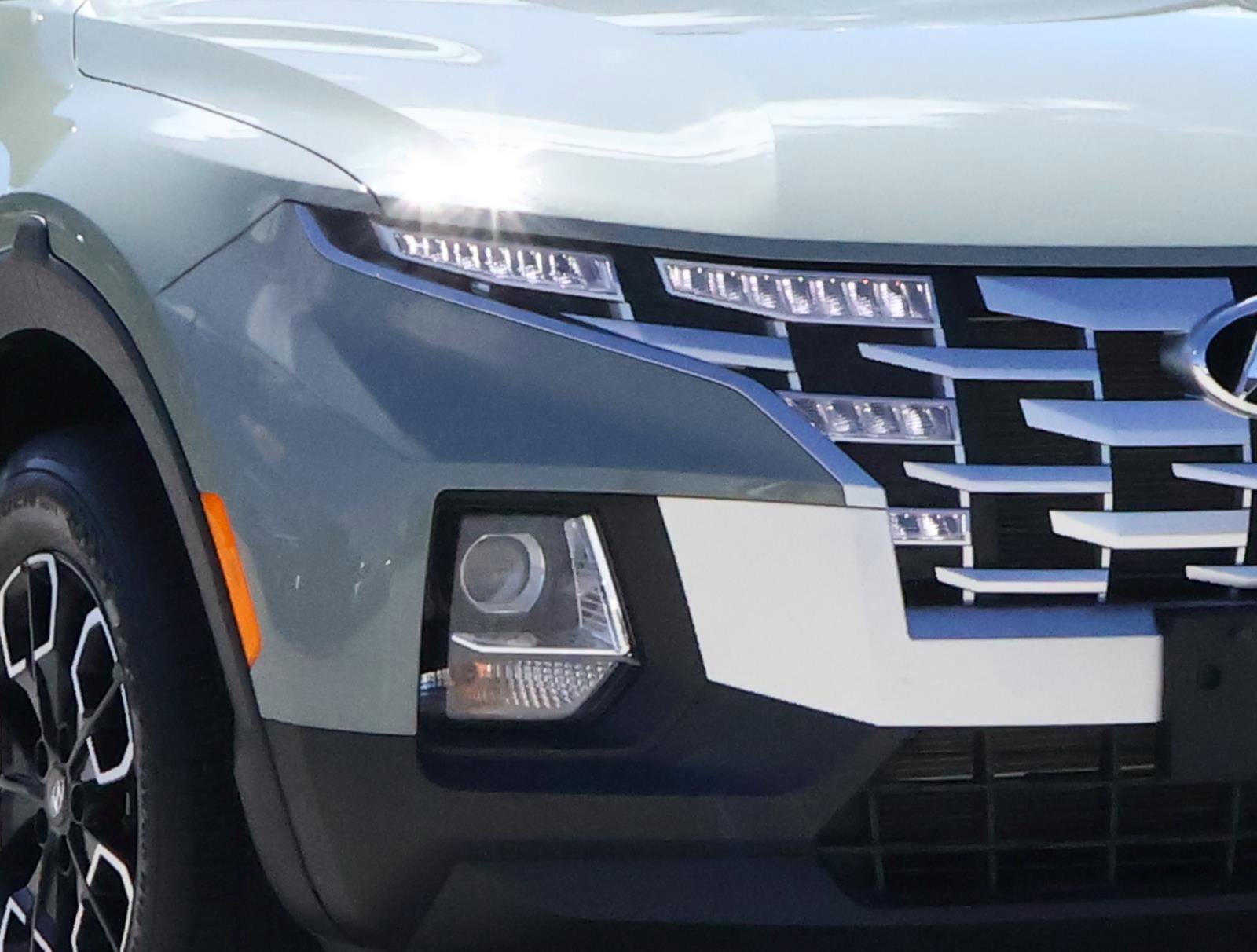 Certified 2023 Hyundai Santa Cruz SEL w/ Activity Package image 7