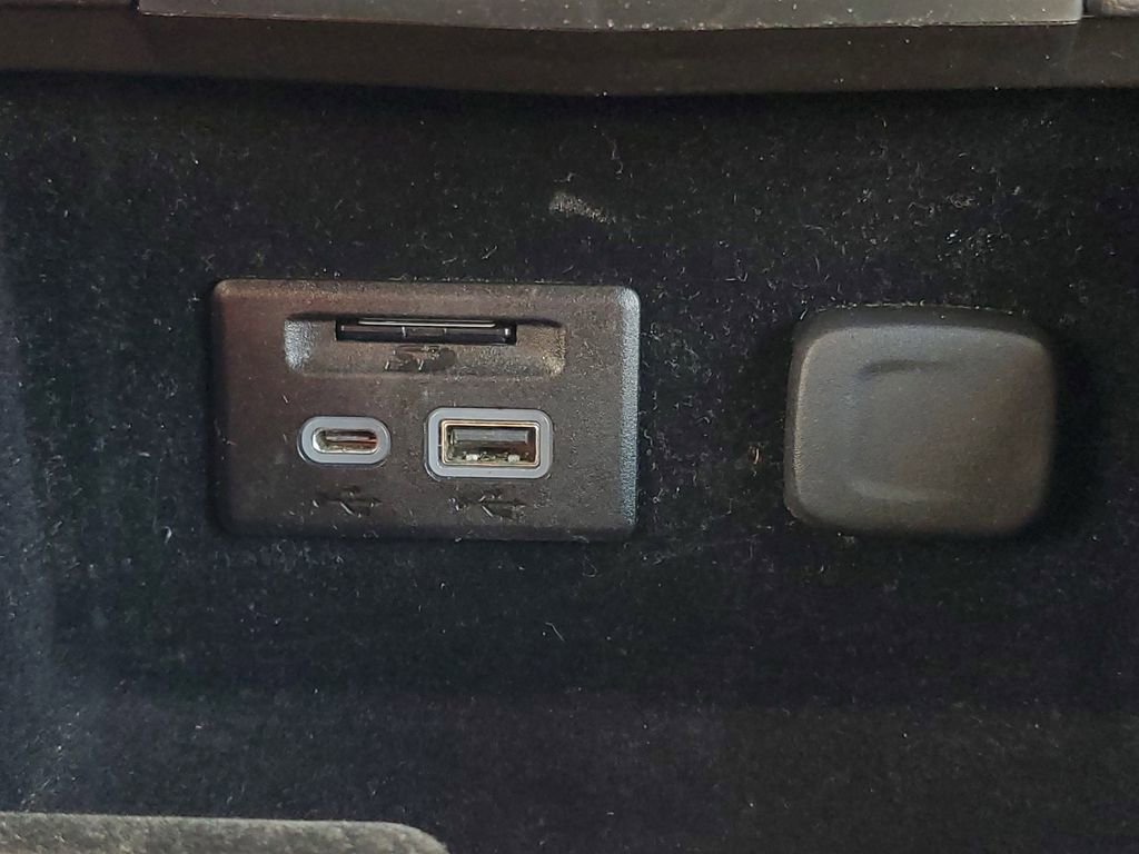 Used 2020 Cadillac XT4 Sport image 26