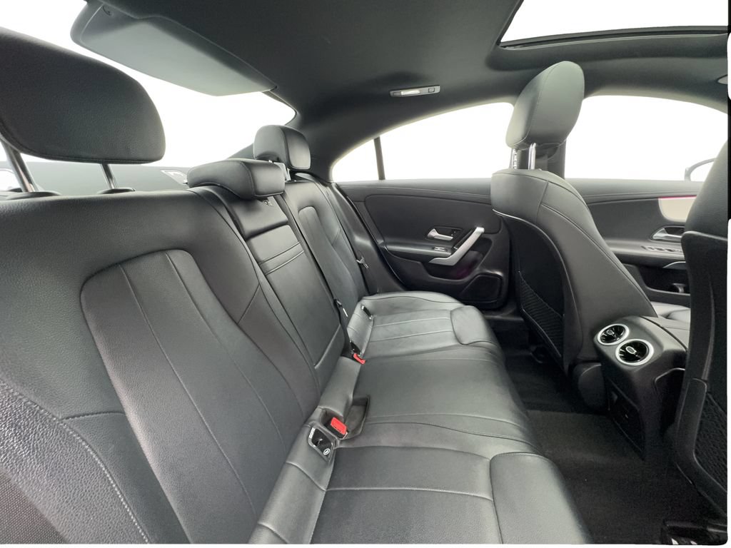 Used 2023 Mercedes-Benz CLA 250 image 27