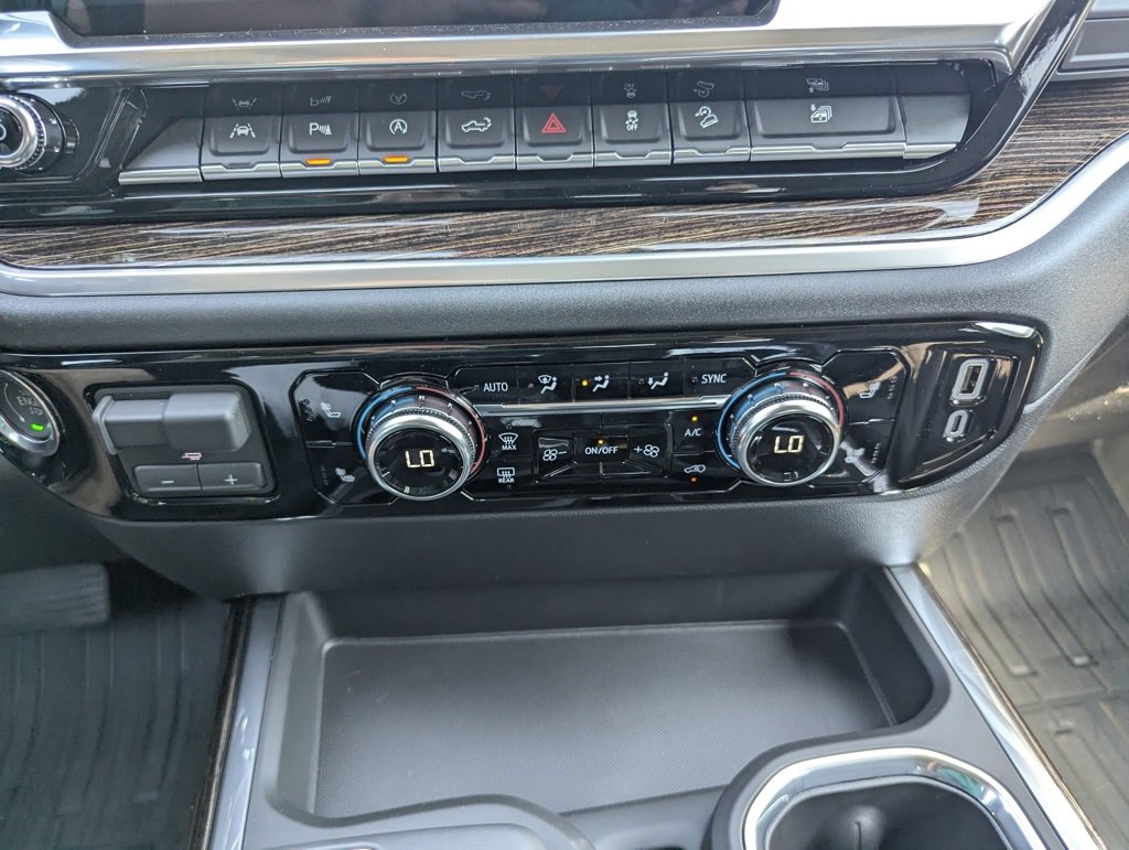 New 2026 GMC Sierra 1500 Elevation w/ Elevation Premium Package AWD/4WD image 28