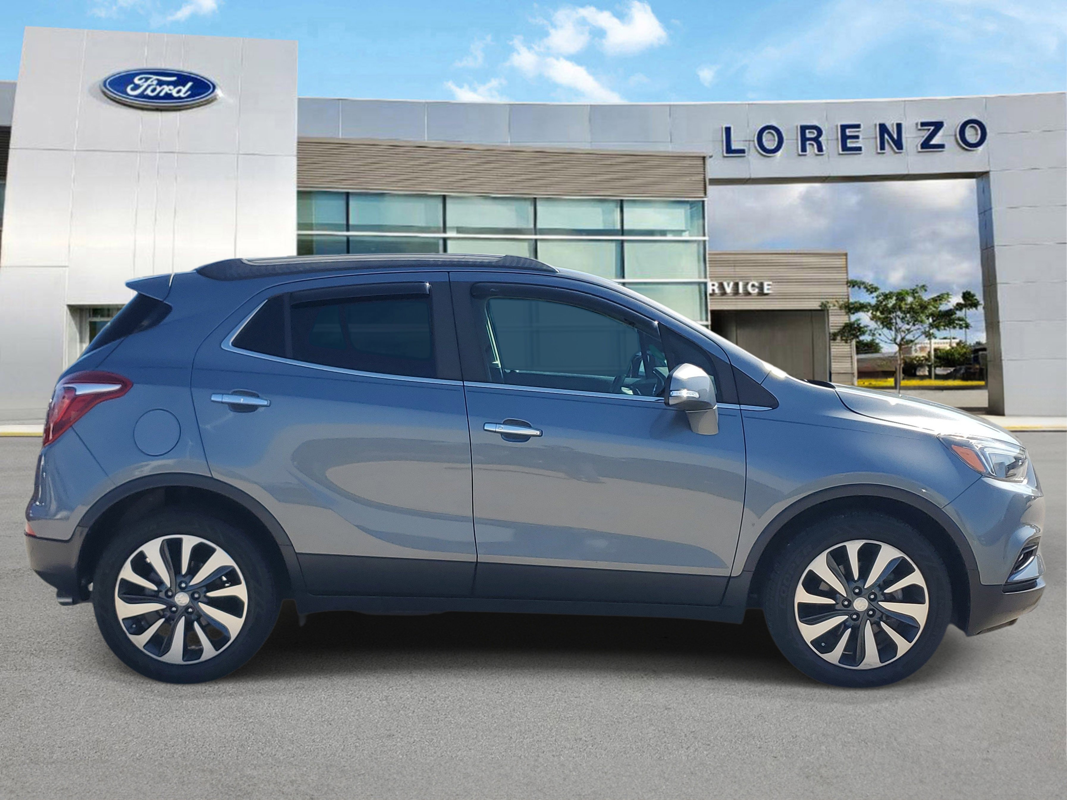 Used 2019 Buick Encore Preferred FWD image 4