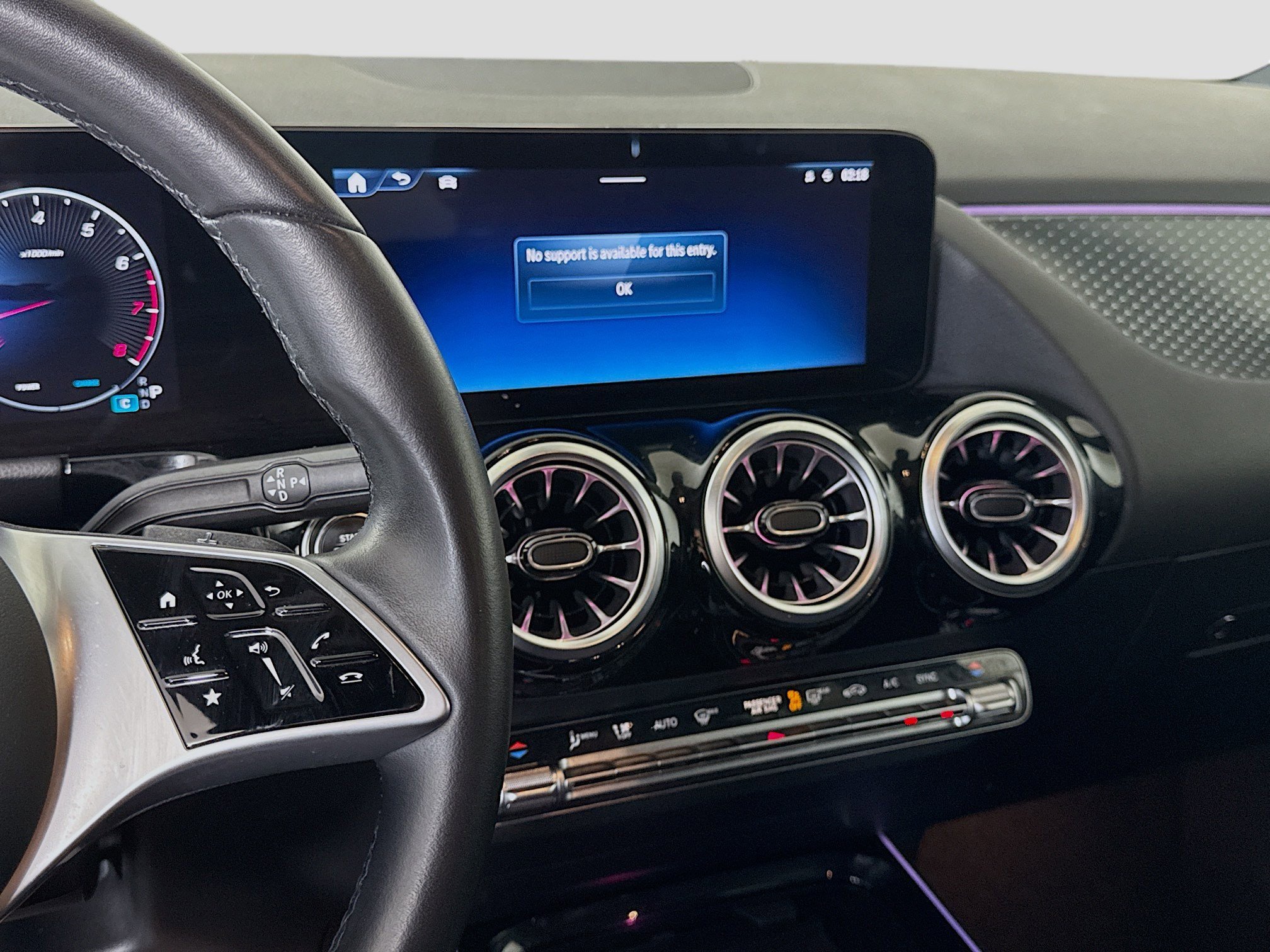 Used 2025 Mercedes-Benz GLA 250 image 18