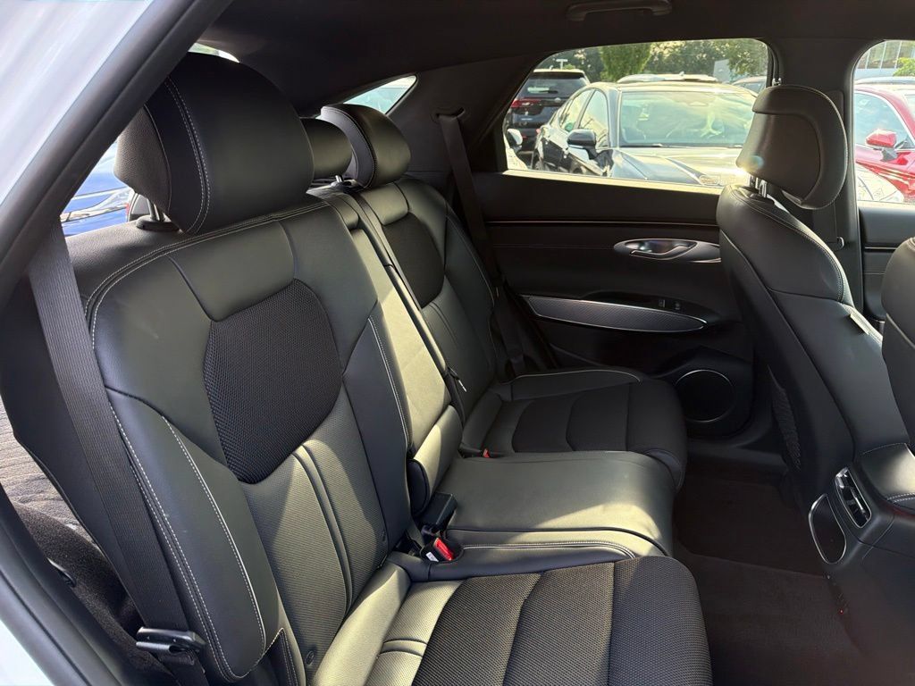 Used 2025 Genesis GV70 3.5T Sport AWD/4WD image 13