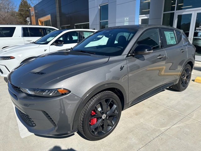 Used 2024 Dodge Hornet R/T Plus image 8