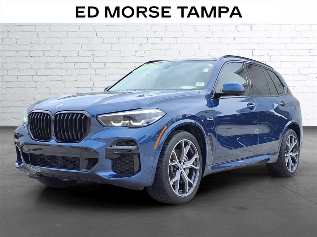 Used 2023 BMW X5 xDrive45e w/ M Sport Package AWD/4WD image 1